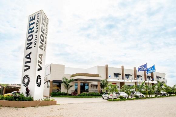Via Norte Hotel & Eventos Macaé Екстериор снимка